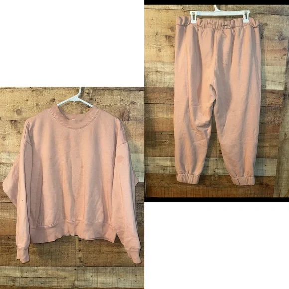 A New Day jogging suit - Picture 1 of 6